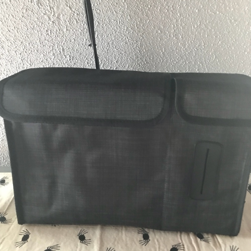 Thirtyone pack and pull caddy NWT